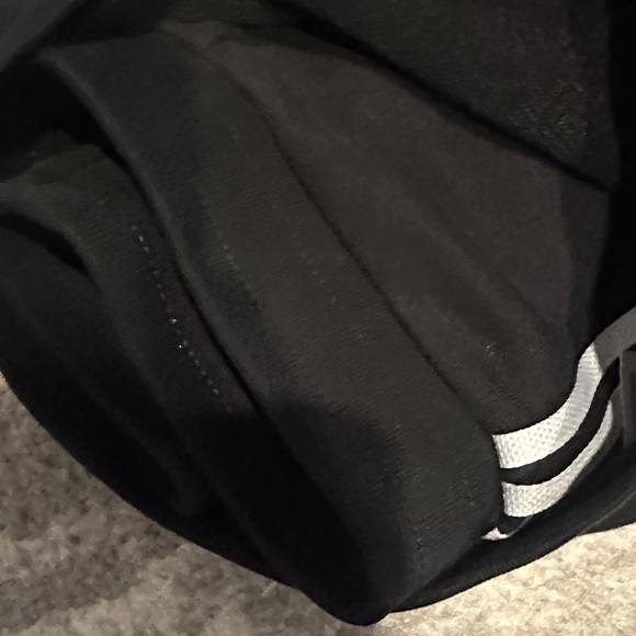 Adidas Kid’s Set Black and White Logo Sweater with Sweatpants Size 4T - Picture 4 of 4